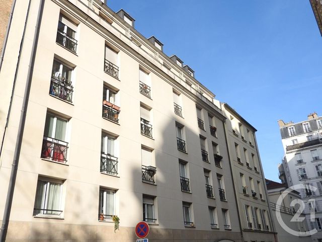  - PARIS - 