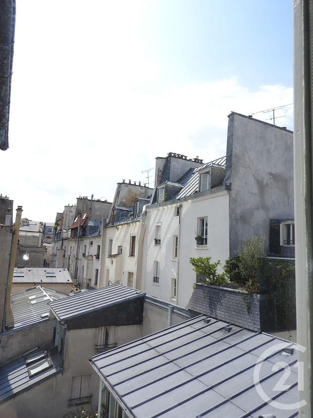 Afficher la photo en grand Appartement F2 à louer - 2 pièces - 32.0 m2 - PARIS - 75011 - ILE-DE-FRANCE - Century 21 Bolivar Jourdain