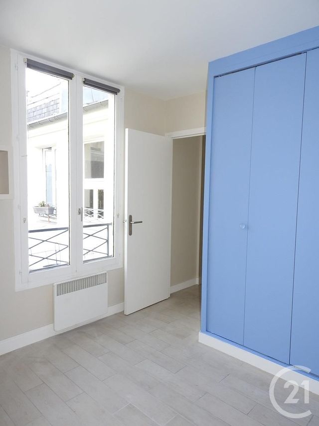 Afficher la photo en grand Appartement F2 à louer - 2 pièces - 32.0 m2 - PARIS - 75011 - ILE-DE-FRANCE - Century 21 Bolivar Jourdain