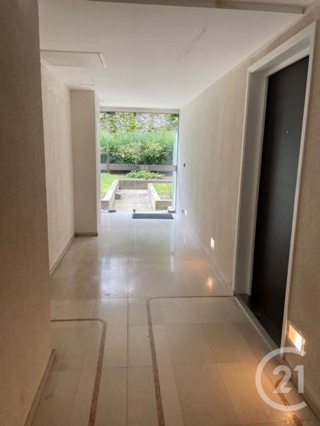 Afficher la photo en grand Appartement F3 à vendre - 3 pièces - 54.55 m2 - PARIS - 75019 - ILE-DE-FRANCE - Century 21 Bolivar Jourdain