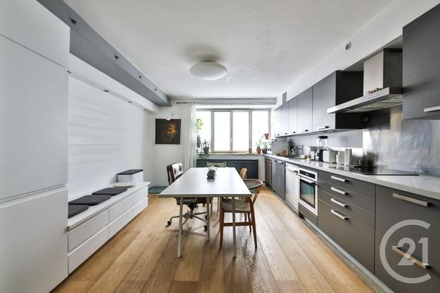 Afficher la photo en grand Appartement F3 à vendre - 3 pièces - 95.7 m2 - PARIS - 75019 - ILE-DE-FRANCE - Century 21 Bolivar Jourdain