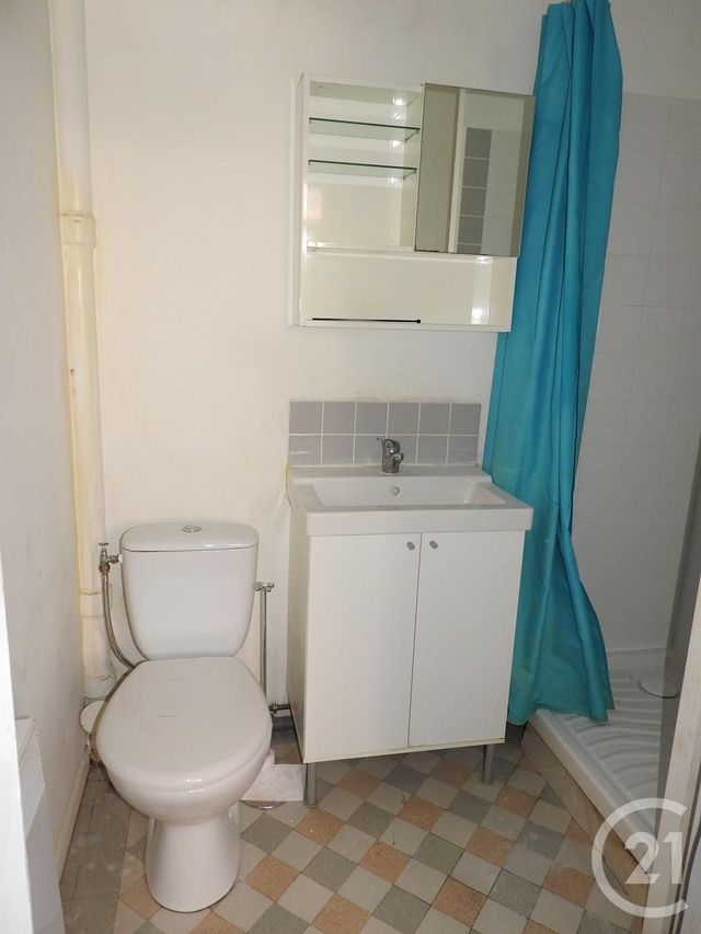 Studio à louer - 1 pièce - 25.0 m2 - PARIS - 75019 - ILE-DE-FRANCE - Century 21 Bolivar Jourdain Studio à louer - 1 pièce - 25.0 m2 - PARIS - 75019 - ILE-DE-FRANCE - Century 21 Bolivar Jourdain