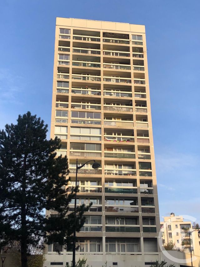 Appartement F5 à vendre - 5 pièces - 91.0 m2 - PARIS - 75019 - ILE-DE-FRANCE - Century 21 Bolivar Jourdain Appartement F5 à vendre - 5 pièces - 91.0 m2 - PARIS - 75019 - ILE-DE-FRANCE - Century 21 Bolivar Jourdain