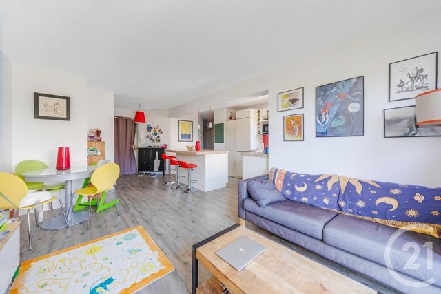 Afficher la photo en grand Appartement F3 à vendre - 3 pièces - 68.0 m2 - PARIS - 75019 - ILE-DE-FRANCE - Century 21 Bolivar Jourdain