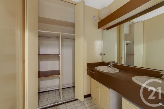 Appartement F3 à vendre - 3 pièces - 66.35 m2 - PARIS - 75019 - ILE-DE-FRANCE - Century 21 Bolivar Jourdain