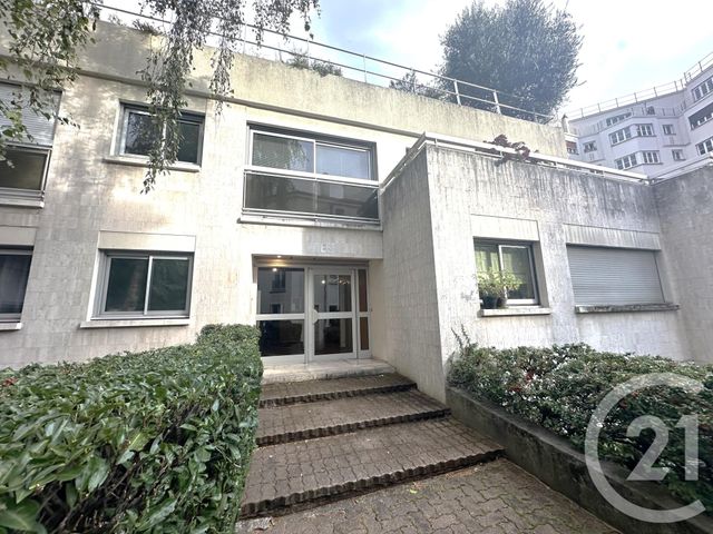 Appartement Local à vendre - 6 pièces - 74.0 m2 - PARIS - 75019 - ILE-DE-FRANCE - Century 21 Bolivar Jourdain