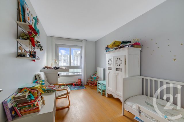 Appartement F4 à vendre - 4 pièces - 81.01 m2 - PARIS - 75019 - ILE-DE-FRANCE - Century 21 Bolivar Jourdain