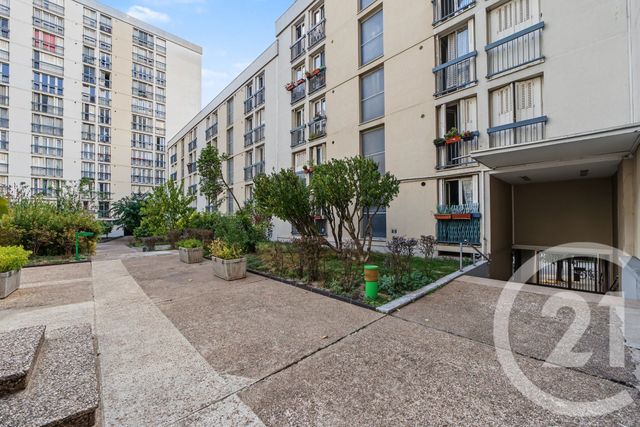 Appartement F3 à vendre - 3 pièces - 70.9 m2 - PARIS - 75019 - ILE-DE-FRANCE - Century 21 Bolivar Jourdain