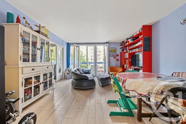 Appartement F3 à vendre - 3 pièces - 70.9 m2 - PARIS - 75019 - ILE-DE-FRANCE - Century 21 Bolivar Jourdain