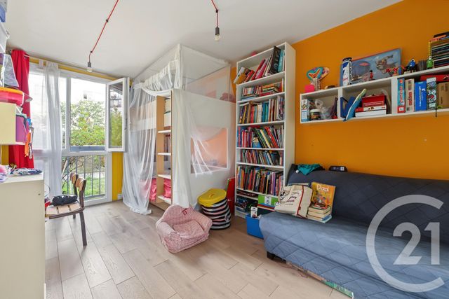 Appartement F3 à vendre - 3 pièces - 70.9 m2 - PARIS - 75019 - ILE-DE-FRANCE - Century 21 Bolivar Jourdain