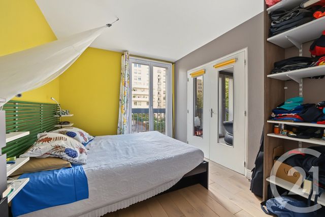 Appartement F3 à vendre - 3 pièces - 70.9 m2 - PARIS - 75019 - ILE-DE-FRANCE - Century 21 Bolivar Jourdain