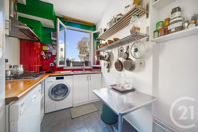 Appartement F5 à vendre - 5 pièces - 93.81 m2 - PARIS - 75019 - ILE-DE-FRANCE - Century 21 Bolivar Jourdain