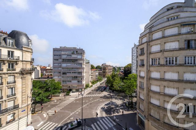 Afficher la photo en grand Appartement F4 à vendre - 4 pièces - 109.82 m2 - PARIS - 75019 - ILE-DE-FRANCE - Century 21 Bolivar Jourdain