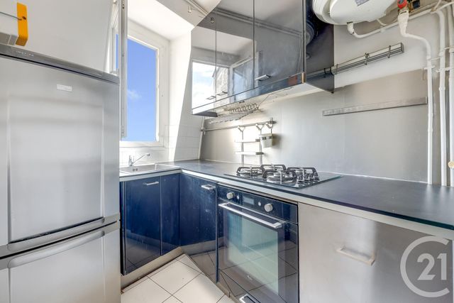 Afficher la photo en grand Appartement F2 à vendre - 2 pièces - 42.59 m2 - LES LILAS - 93 - ILE-DE-FRANCE - Century 21 Bolivar Jourdain