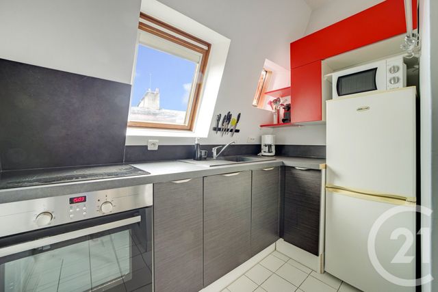 Appartement F2 à vendre - 2 pièces - 29.6 m2 - PARIS - 75010 - ILE-DE-FRANCE - Century 21 Bolivar Jourdain