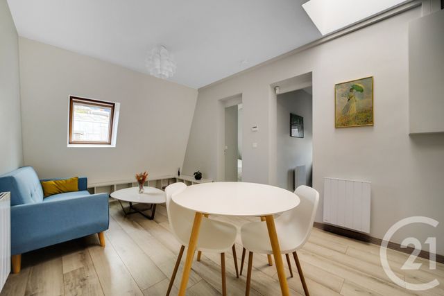 Appartement F2 à vendre PARIS