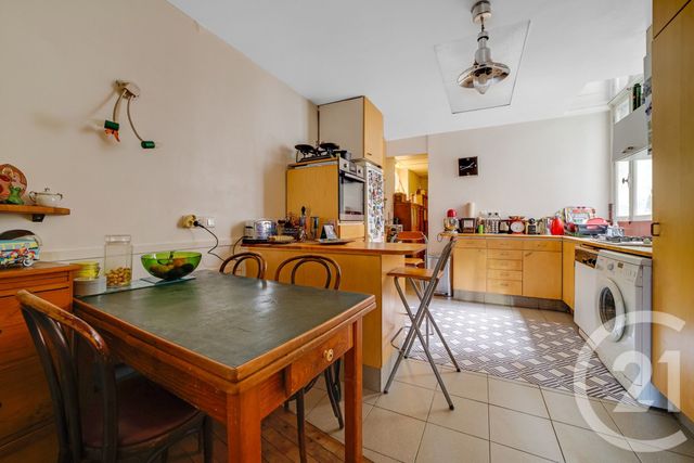 Appartement F4 à vendre - 4 pièces - 79.19 m2 - PARIS - 75020 - ILE-DE-FRANCE - Century 21 Bolivar Jourdain