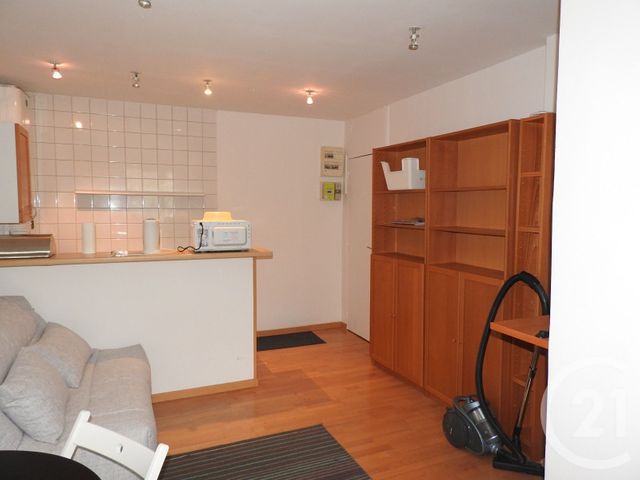 Afficher la photo en grand Appartement Studio à louer - 1 pièce - 20.0 m2 - PARIS - 75019 - ILE-DE-FRANCE - Century 21 Bolivar Jourdain