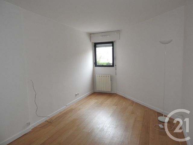 Appartement F3 à louer - 3 pièces - 56.0 m2 - PARIS - 75019 - ILE-DE-FRANCE - Century 21 Bolivar Jourdain