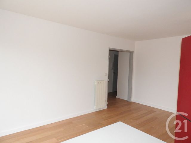 Appartement F3 à louer - 3 pièces - 56.0 m2 - PARIS - 75019 - ILE-DE-FRANCE - Century 21 Bolivar Jourdain
