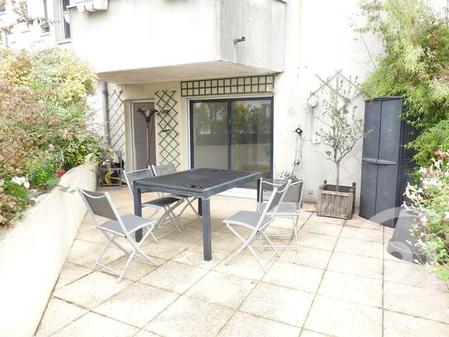 Appartement F3 à louer - 3 pièces - 56.0 m2 - PARIS - 75019 - ILE-DE-FRANCE - Century 21 Bolivar Jourdain