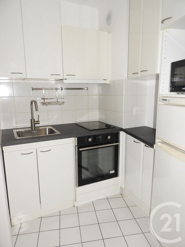 Appartement F2 à louer - 2 pièces - 35.35 m2 - PARIS - 75019 - ILE-DE-FRANCE - Century 21 Bolivar Jourdain