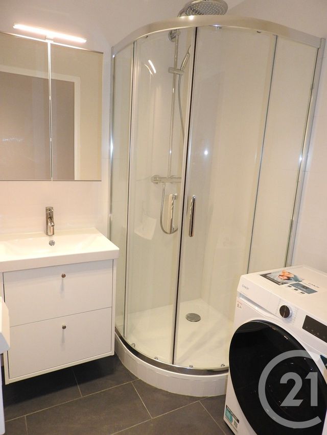 Appartement F2 à louer - 2 pièces - 35.35 m2 - PARIS - 75019 - ILE-DE-FRANCE - Century 21 Bolivar Jourdain