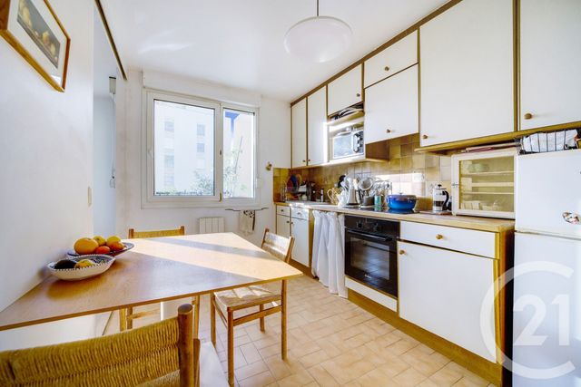 Appartement F4 à vendre - 4 pièces - 89.4 m2 - PARIS - 75019 - ILE-DE-FRANCE - Century 21 Bolivar Jourdain