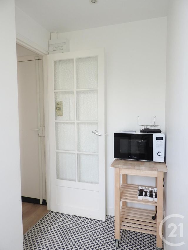 Appartement Studio à louer - 1 pièce - 18.54 m2 - PARIS - 75019 - ILE-DE-FRANCE - Century 21 Bolivar Jourdain