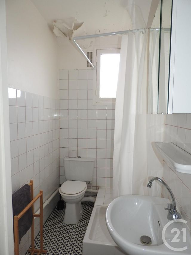 Appartement Studio à louer - 1 pièce - 18.54 m2 - PARIS - 75019 - ILE-DE-FRANCE - Century 21 Bolivar Jourdain