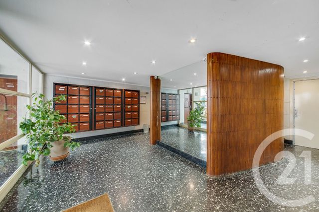 Appartement F1 à vendre - 1 pièce - 32.51 m2 - PARIS - 75019 - ILE-DE-FRANCE - Century 21 Bolivar Jourdain