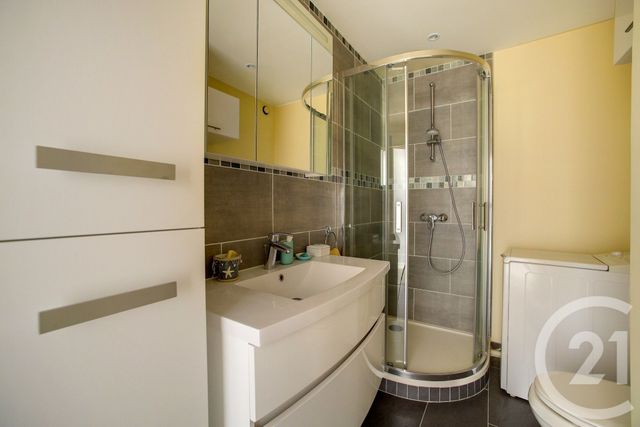 Appartement Studio à vendre - 1 pièce - 27.79 m2 - PARIS - 75019 - ILE-DE-FRANCE - Century 21 Bolivar Jourdain