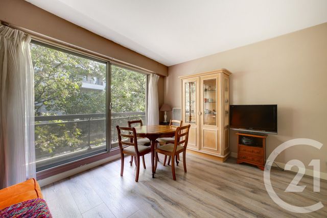 Appartement Studio à vendre - 1 pièce - 27.79 m2 - PARIS - 75019 - ILE-DE-FRANCE - Century 21 Bolivar Jourdain