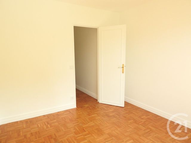 Appartement F3 à louer - 3 pièces - 62.0 m2 - PARIS - 75019 - ILE-DE-FRANCE - Century 21 Bolivar Jourdain