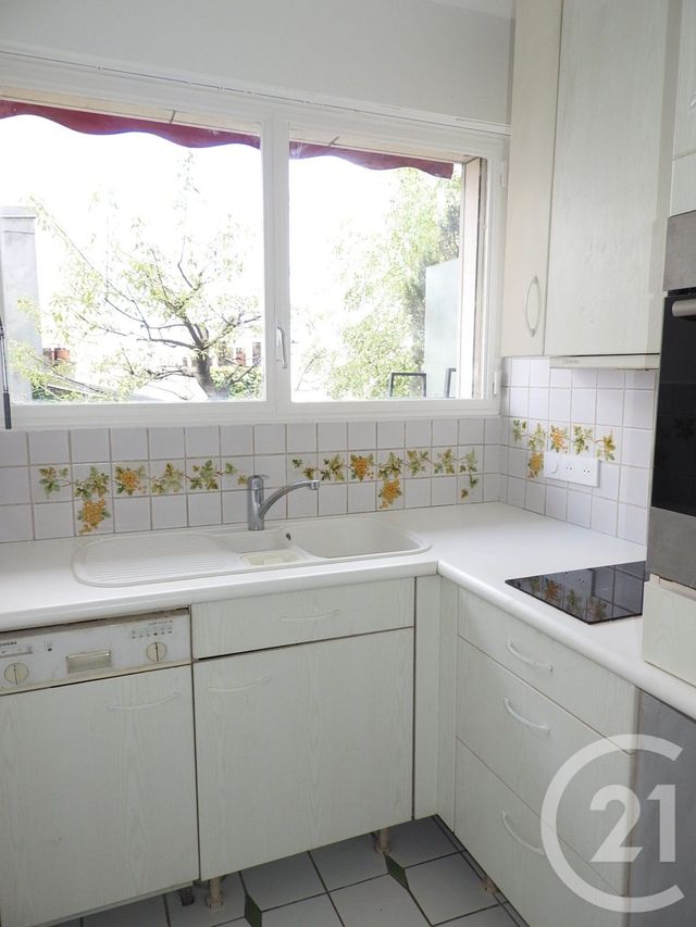 Appartement F3 à louer - 3 pièces - 62.0 m2 - PARIS - 75019 - ILE-DE-FRANCE - Century 21 Bolivar Jourdain