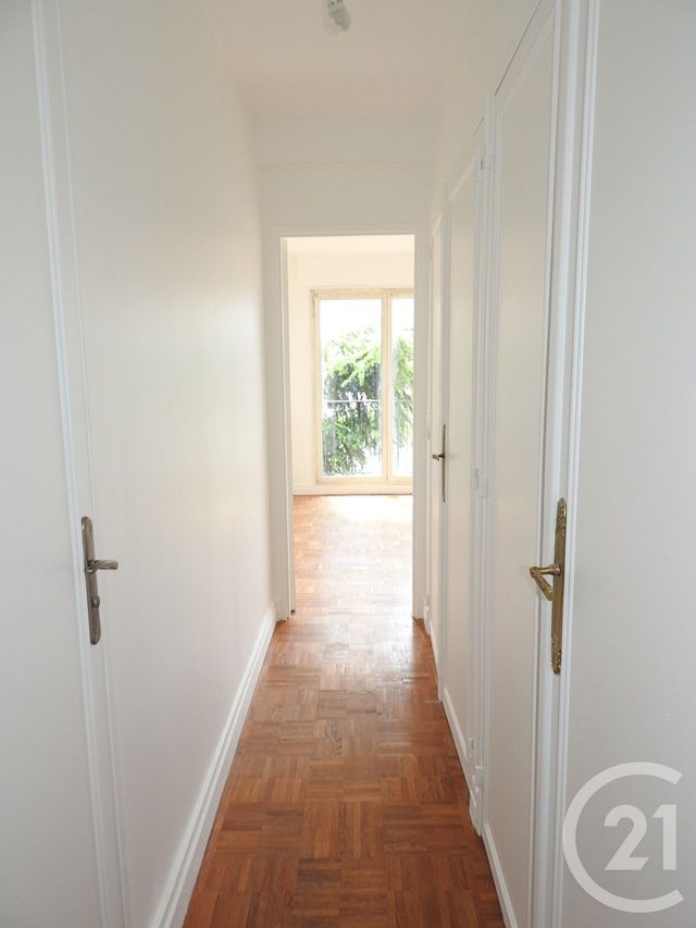 Appartement F3 à louer - 3 pièces - 62.0 m2 - PARIS - 75019 - ILE-DE-FRANCE - Century 21 Bolivar Jourdain