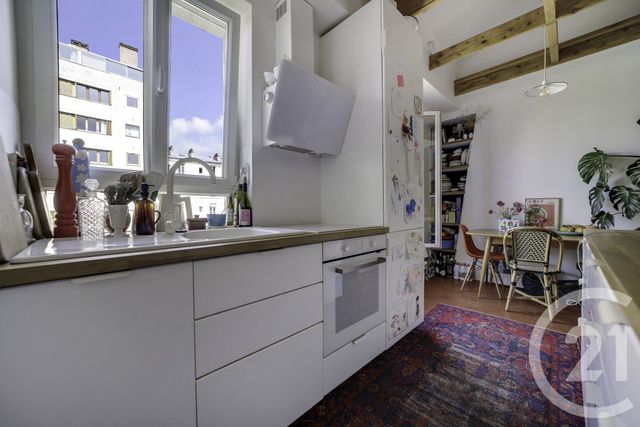 Appartement F3 à vendre - 3 pièces - 46.19 m2 - PARIS - 75020 - ILE-DE-FRANCE - Century 21 Bolivar Jourdain