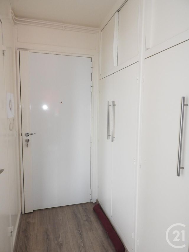 Appartement F1 à louer - 1 pièce - 40.0 m2 - PARIS - 75019 - ILE-DE-FRANCE - Century 21 Bolivar Jourdain