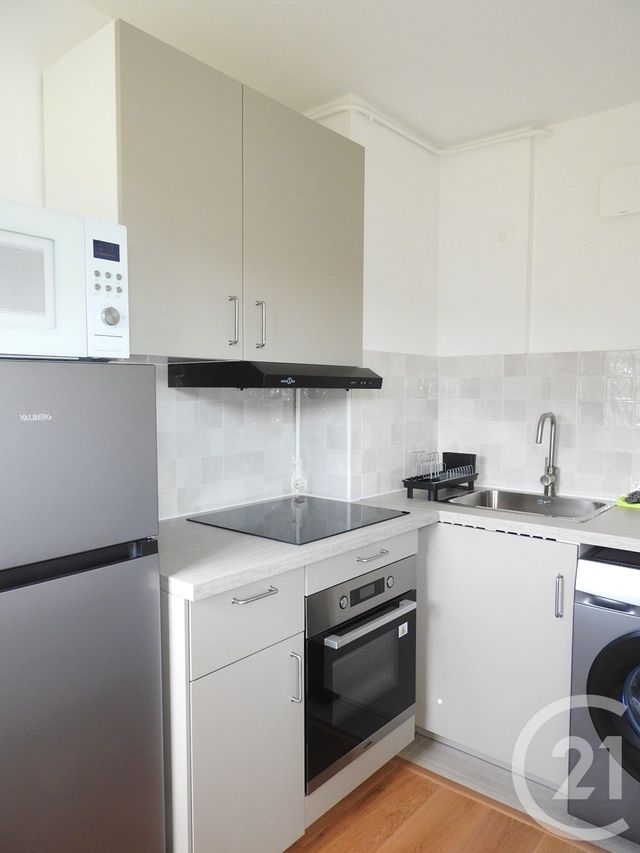 Appartement F1 à louer - 1 pièce - 30.0 m2 - PARIS - 75019 - ILE-DE-FRANCE - Century 21 Bolivar Jourdain