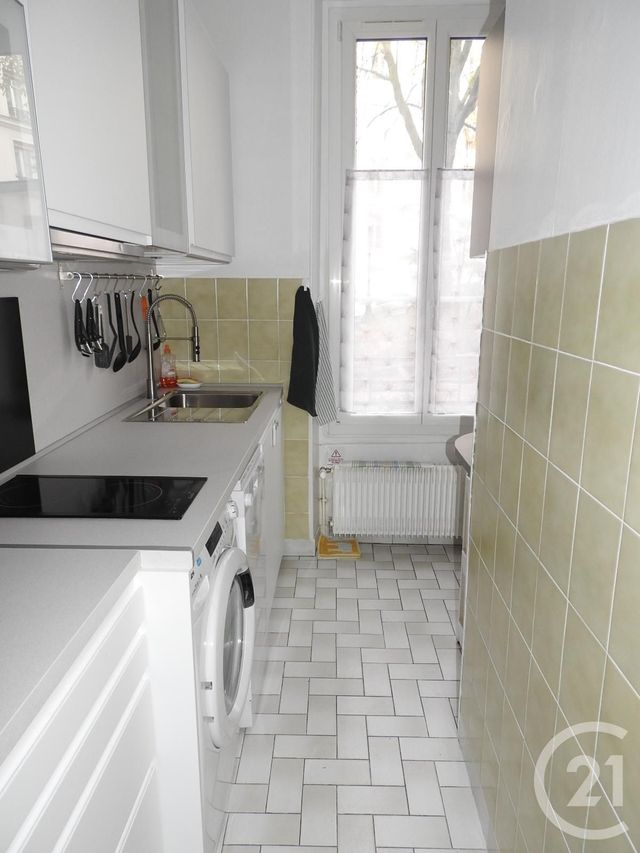 Appartement F2 à louer - 2 pièces - 33.0 m2 - PARIS - 75019 - ILE-DE-FRANCE - Century 21 Bolivar Jourdain