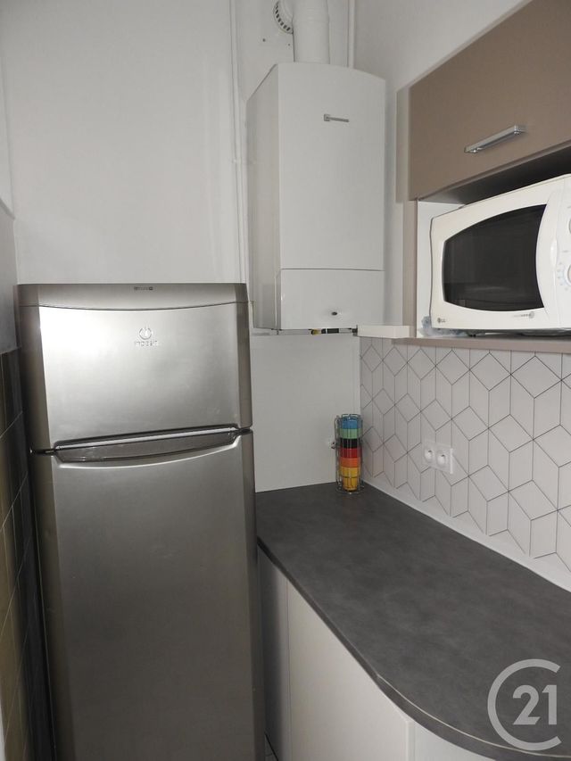 Appartement F2 à louer - 2 pièces - 33.0 m2 - PARIS - 75019 - ILE-DE-FRANCE - Century 21 Bolivar Jourdain