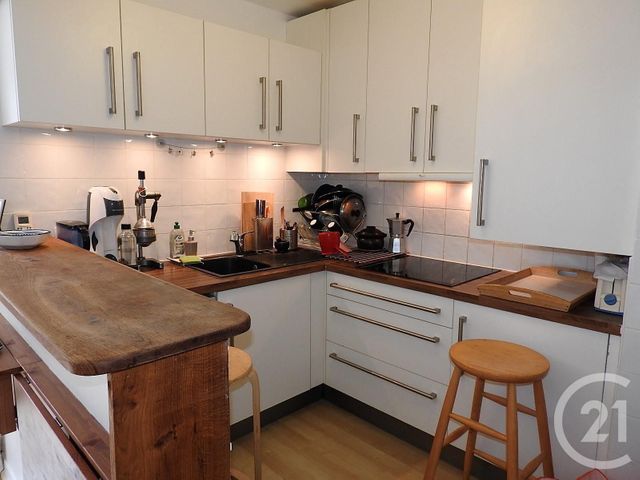 Appartement F2 à louer - 2 pièces - 40.0 m2 - PARIS - 75019 - ILE-DE-FRANCE - Century 21 Bolivar Jourdain