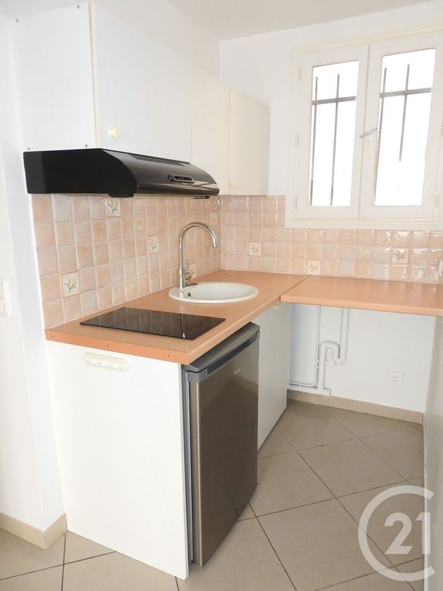 Appartement F2 à louer - 2 pièces - 28.0 m2 - PARIS - 75019 - ILE-DE-FRANCE - Century 21 Bolivar Jourdain
