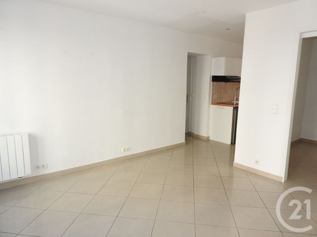 Appartement F2 à louer - 2 pièces - 28.0 m2 - PARIS - 75019 - ILE-DE-FRANCE - Century 21 Bolivar Jourdain