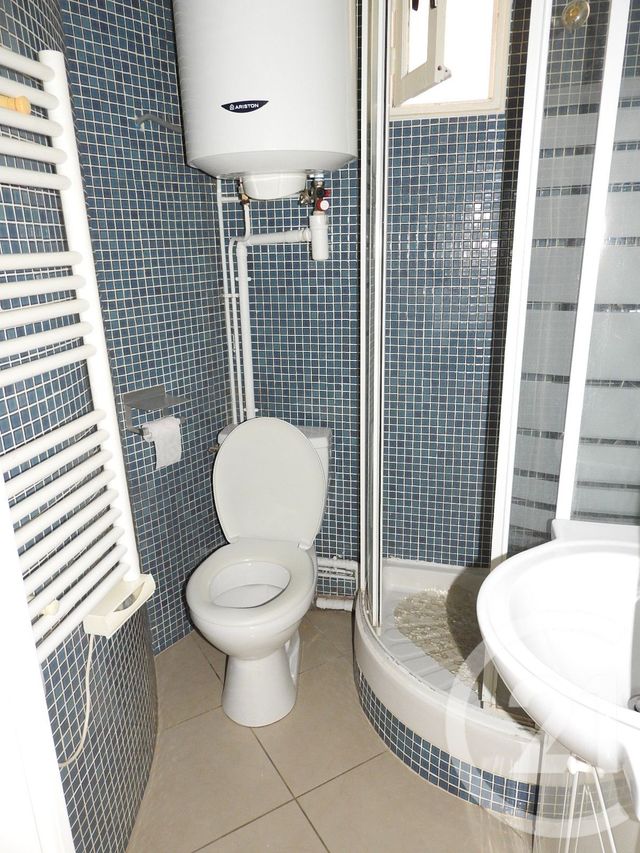 Appartement F2 à louer - 2 pièces - 28.0 m2 - PARIS - 75019 - ILE-DE-FRANCE - Century 21 Bolivar Jourdain