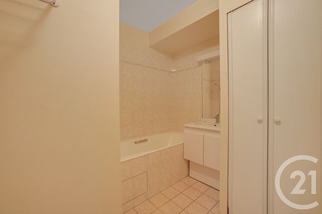 Appartement F4 à vendre - 4 pièces - 107.55 m2 - PARIS - 75019 - ILE-DE-FRANCE - Century 21 Bolivar Jourdain