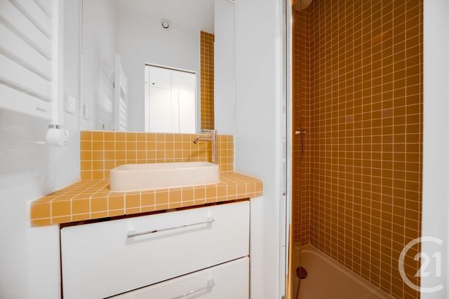 Appartement F2 à louer - 2 pièces - 35.0 m2 - PARIS - 75019 - ILE-DE-FRANCE - Century 21 Bolivar Jourdain